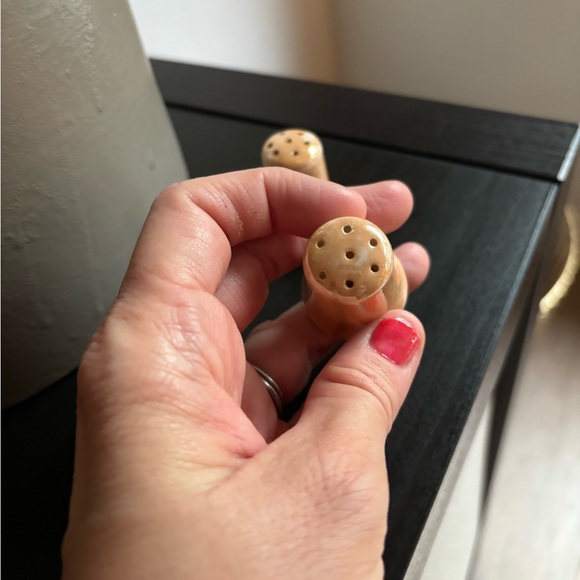 Vintage Lusterware Mini Salt & Pepper Shakers - Iridescent Orange / Peach Japan - Picture 11 of 15